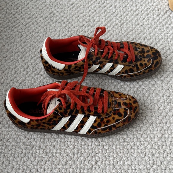 Worn once!! Brand new adidas Leopard  Sneakers with Red & White Stripes - Picture 4 of 10